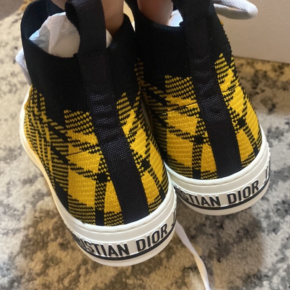 Dior WALK'N'DIOR SNEAKER Yellow and Black Check'n'Dior Technical Mesh - Picture 9 of 11